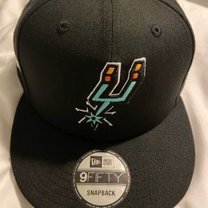 San Antonio Spurs New Era Fiesta City Edition Snap